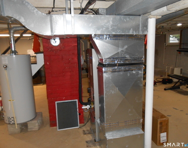240 Derby Avenue - Photo Thumbnail 36