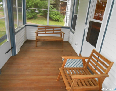240 Derby Avenue - Photo Thumbnail 27
