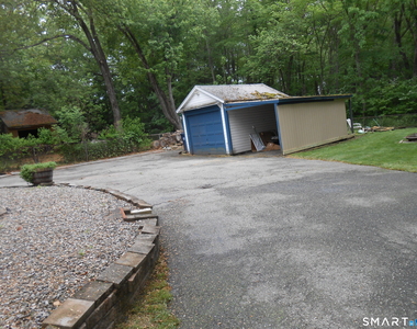 240 Derby Avenue - Photo Thumbnail 9