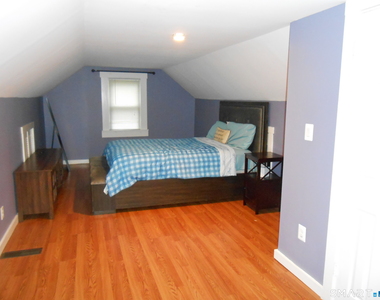 240 Derby Avenue - Photo Thumbnail 33