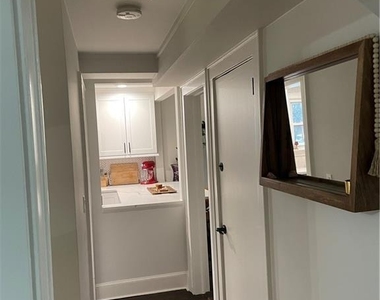 60 Weaver Street - Photo Thumbnail 13