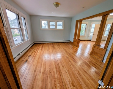 10 Wallace Street - Photo Thumbnail 15