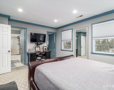 2445 Park Avenue - Photo Thumbnail 23