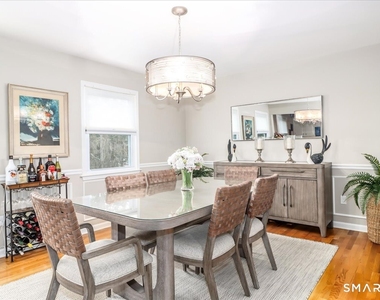 2445 Park Avenue - Photo Thumbnail 5