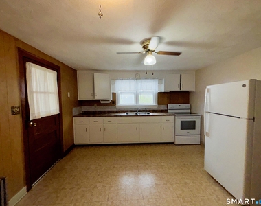127 Booth Street - Photo Thumbnail 7