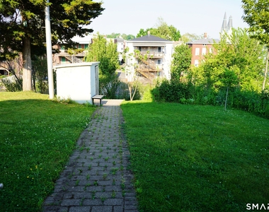 127 Booth Street - Photo Thumbnail 16