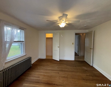 127 Booth Street - Photo Thumbnail 13