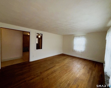 127 Booth Street - Photo Thumbnail 1