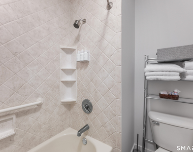 2124 Old Pond Lane - Photo Thumbnail 30