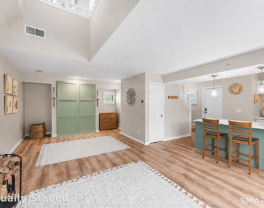 2124 Old Pond Lane - Photo Thumbnail 27