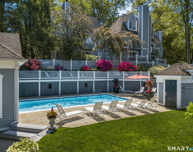 2124 Old Pond Lane - Photo Thumbnail 7