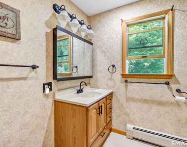 5b Saxony Drive - Photo Thumbnail 13
