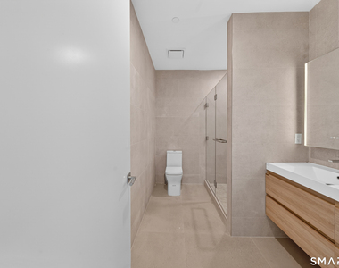 251 Riverside Avenue - Photo Thumbnail 12