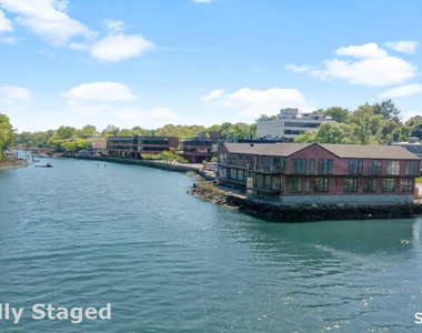 251 Riverside Avenue - Photo Thumbnail 4