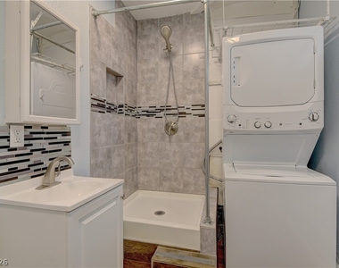 3896 Acapulco Avenue - Photo Thumbnail 31