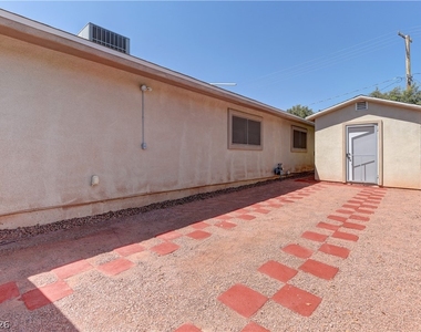 3896 Acapulco Avenue - Photo Thumbnail 35