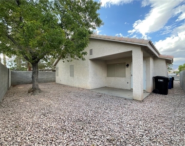 1921 Wild Pony Avenue - Photo Thumbnail 13