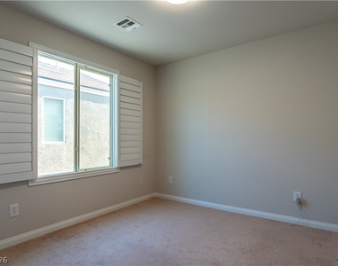 2279 Autumn Fire Court - Photo Thumbnail 24