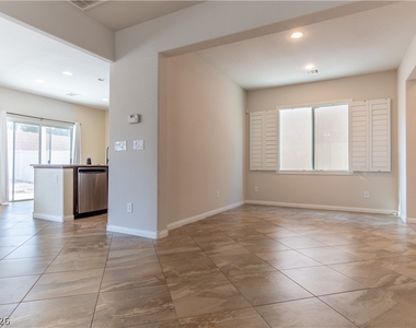 2279 Autumn Fire Court - Photo Thumbnail 13