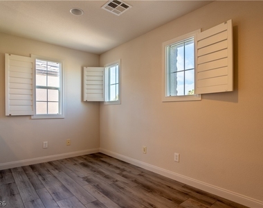 2279 Autumn Fire Court - Photo Thumbnail 21