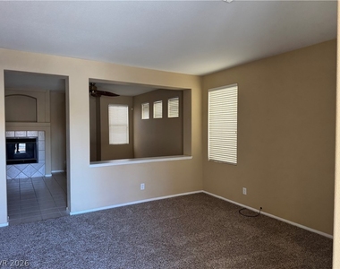 10066 Cambridge Blue Avenue - Photo Thumbnail 2