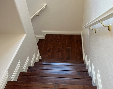 4433 Nestos Valley Avenue - Photo Thumbnail 27