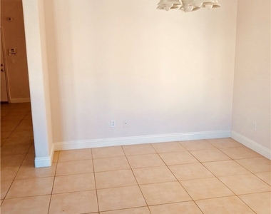 4433 Nestos Valley Avenue - Photo Thumbnail 2