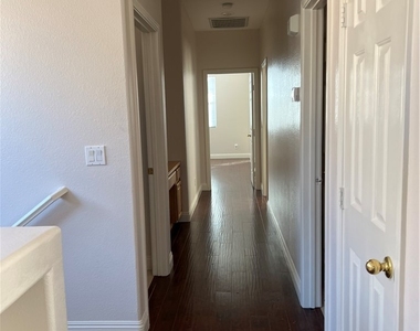 4433 Nestos Valley Avenue - Photo Thumbnail 34