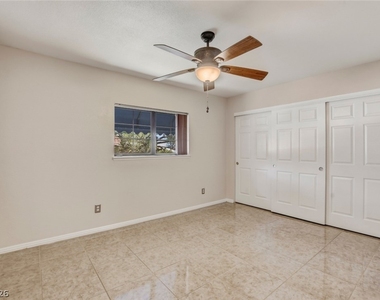 101 Luna Way - Photo Thumbnail 24
