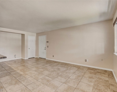 101 Luna Way - Photo Thumbnail 6