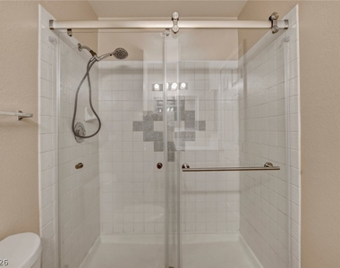 101 Luna Way - Photo Thumbnail 38
