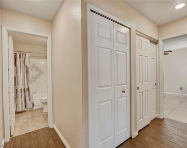 101 Luna Way - Photo Thumbnail 28