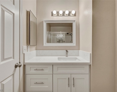101 Luna Way - Photo Thumbnail 39