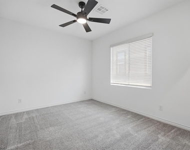 294 Mount Williamson Street - Photo Thumbnail 19