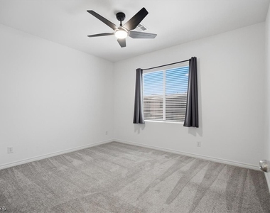 294 Mount Williamson Street - Photo Thumbnail 16