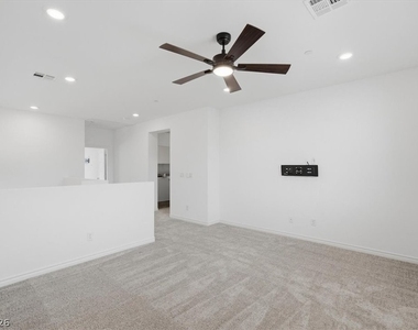 294 Mount Williamson Street - Photo Thumbnail 9