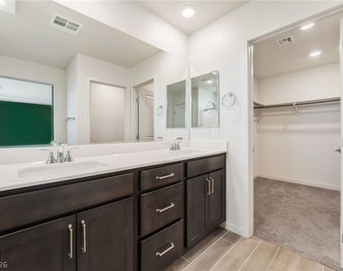 6735 High Quest Street - Photo Thumbnail 14