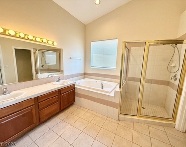 4467 E Dandelion Street - Photo Thumbnail 9