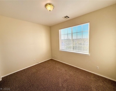 4467 E Dandelion Street - Photo Thumbnail 15
