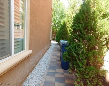 913 Ambrosia Drive - Photo Thumbnail 25