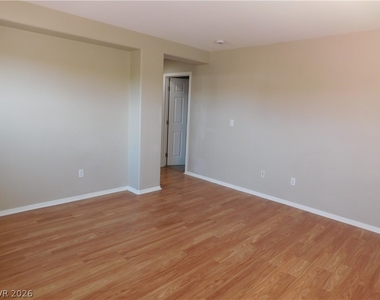 913 Ambrosia Drive - Photo Thumbnail 16