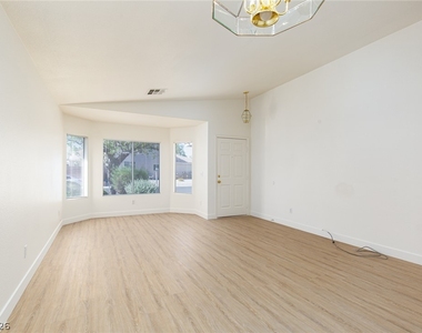 5962 Turtle River Avenue - Photo Thumbnail 4