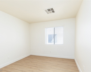 5962 Turtle River Avenue - Photo Thumbnail 15