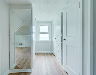 904 Lake Road - Photo Thumbnail 20