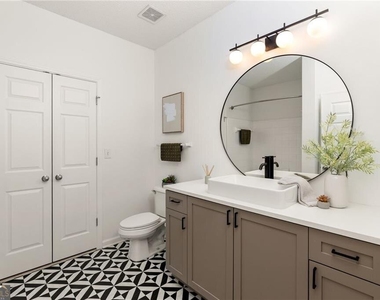 400 17th St Nw - Photo Thumbnail 13