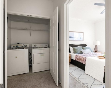 400 17th St Nw - Photo Thumbnail 12