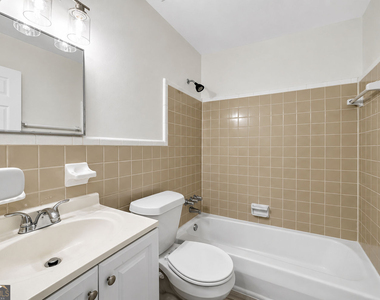 3193 E Point Street - Photo Thumbnail 10