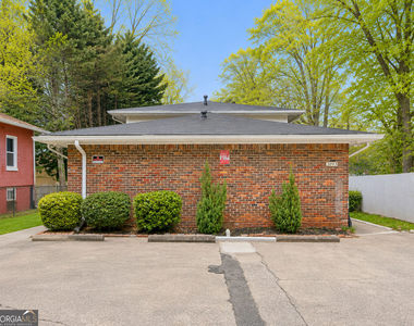3193 E Point Street - Photo Thumbnail 18