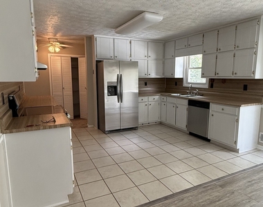 6683 Homestead Road - Photo Thumbnail 3