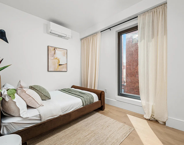 151 South Elliott Place - Photo Thumbnail 3